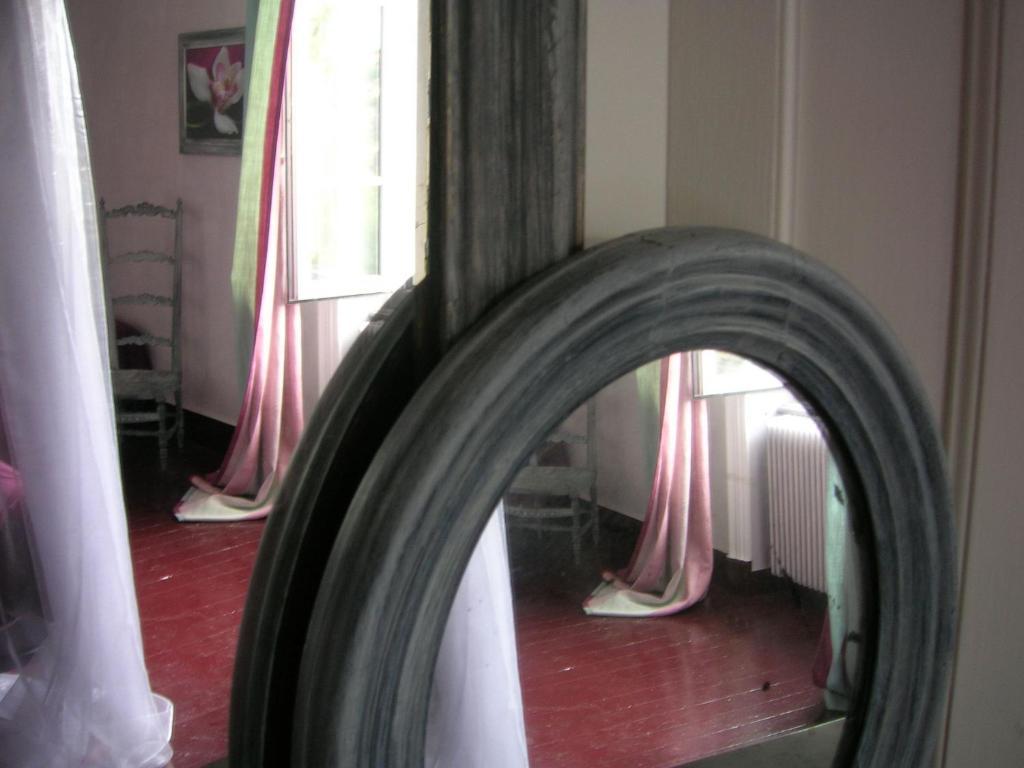 Chambre D'Hotes La Noue Saint-Pierre-la-Palud Rom bilde