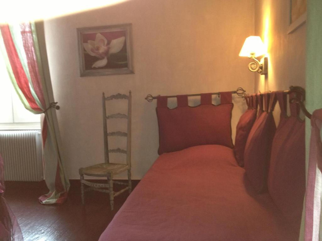 Chambre D'Hotes La Noue Saint-Pierre-la-Palud Rom bilde